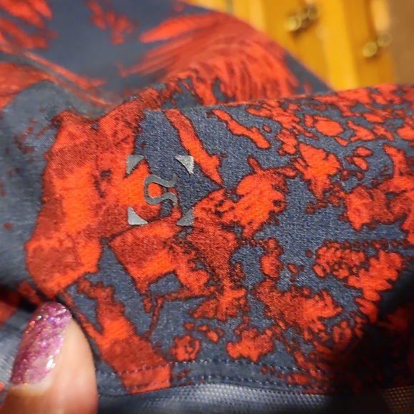 Rare Lululemon red jungle palm print pace breaker shorts - Picture 6 of 6